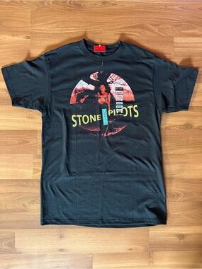 Hot Topic Black Stone Temple Pilots Core Tee